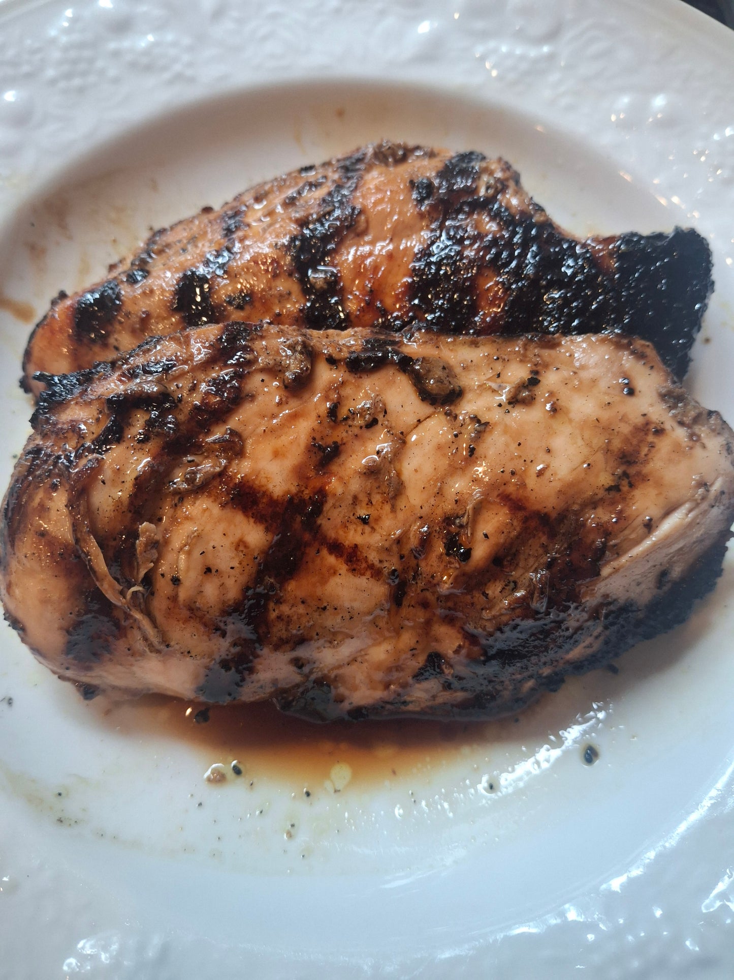 Chicken Breast 6-7 oz each (2- breast pieces in a vacuum sealed pkg.)