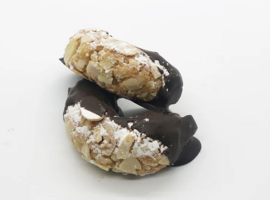 Amaretti Almond Crescent Cookies dipped